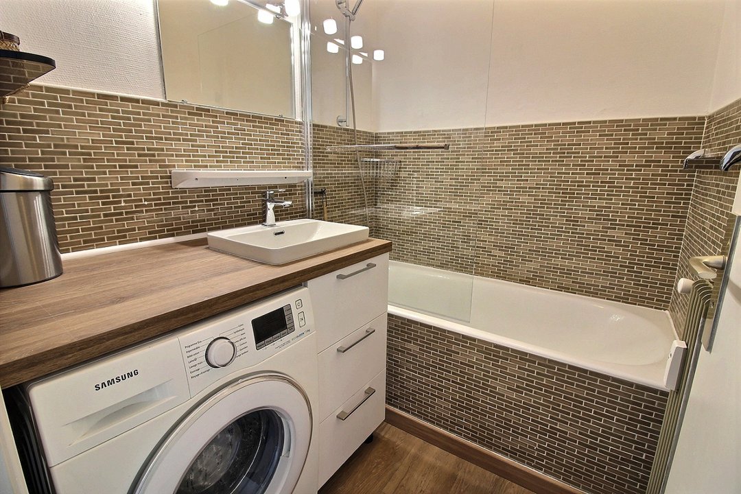 /picture/helios/116215201/MERIDIEN E3/5_2025-12-07CET00h00-11.jpg